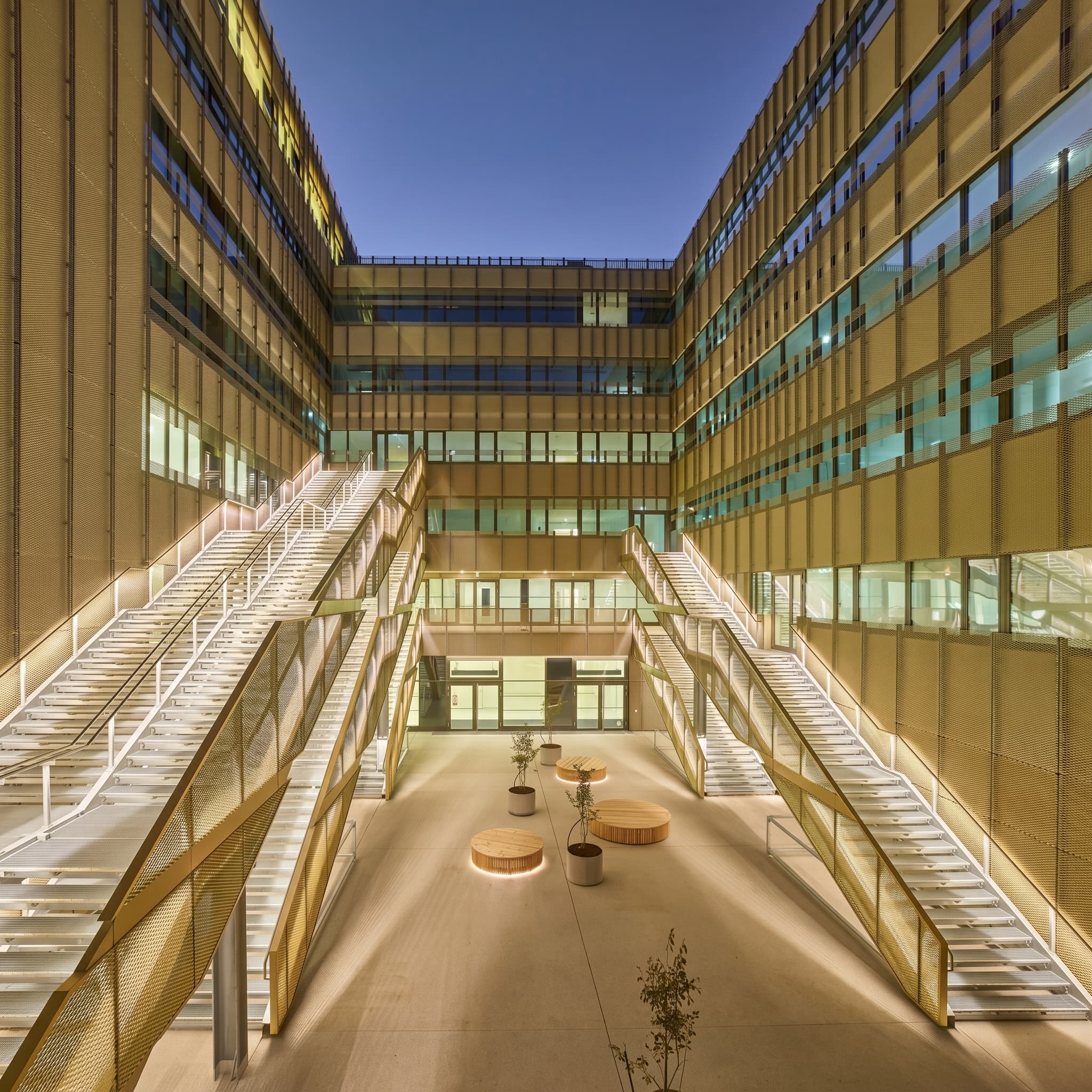 SIGMUND FREUD PRIVATUNIVERSITÄT / WIEN